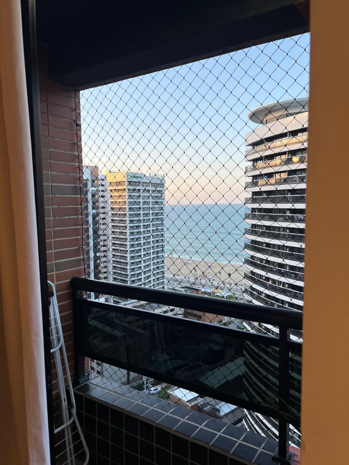 Mobiliado - Uma Quadra Da Beira Mar Fortaleza (Ceara)